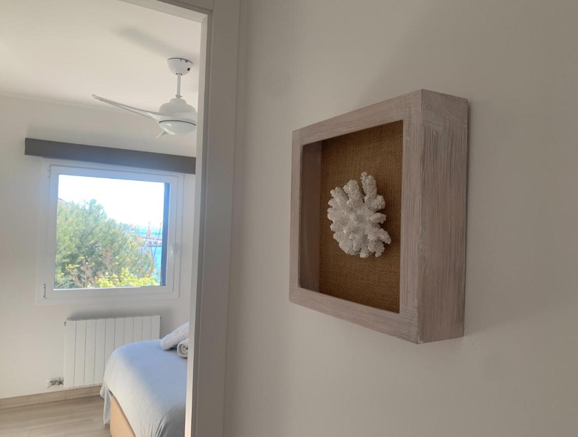 Magnific Apartament A Primera Linia De Mar Sant Feliu de Guíxols Luaran gambar